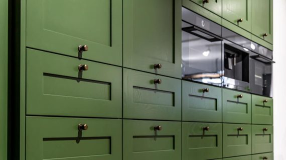 Kelebihan Custom Lemari untuk Rumah Baru